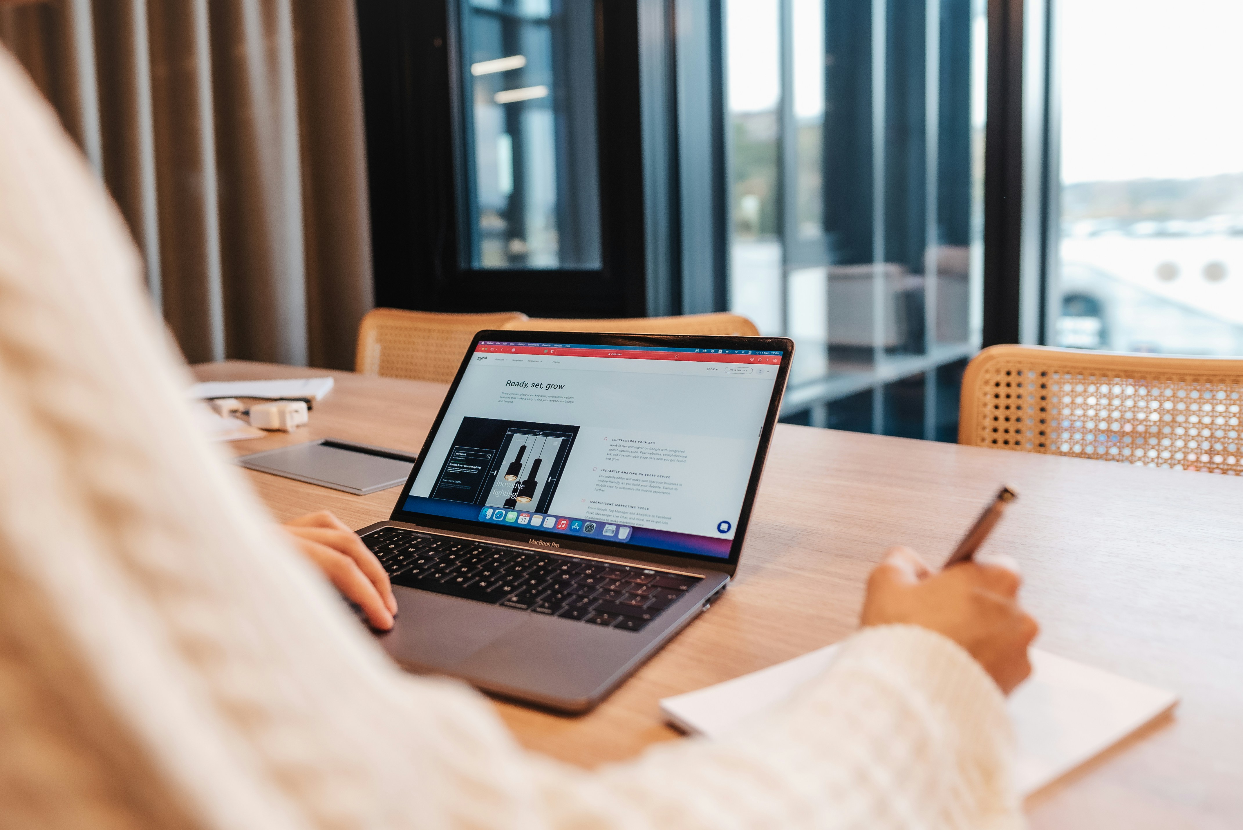 How to Keep Prices Competitive Without Killing Your Margins on Cyber Monday.